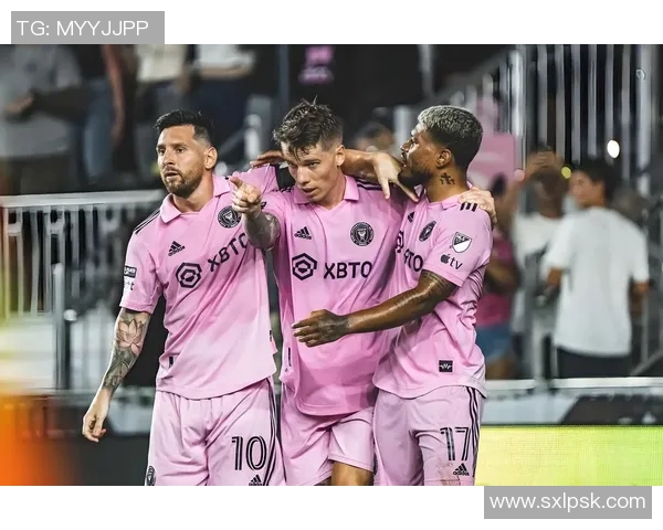 巴塞罗那在世俱杯中的辉煌历程与传奇对决回顾